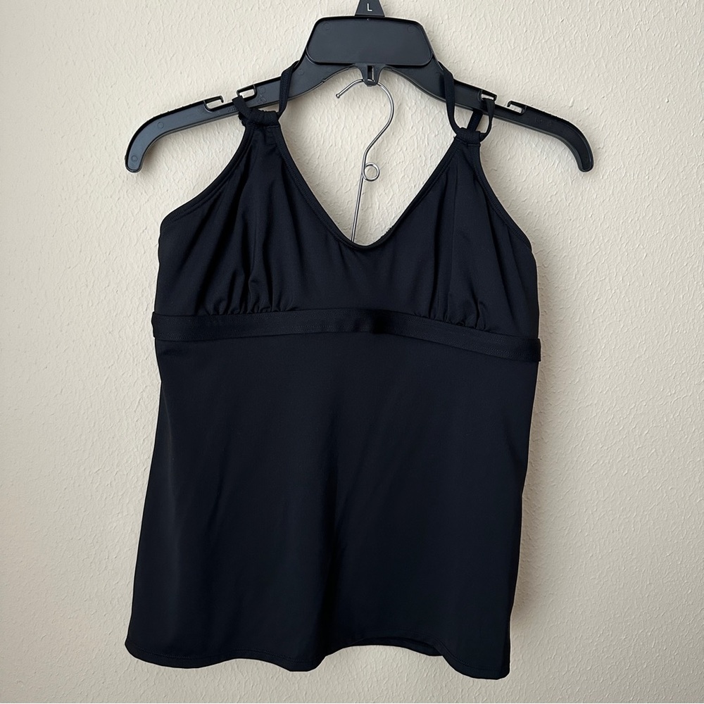 Athleta Tank Top Crossback Black Yoga Activewear Size Medium Running Gym